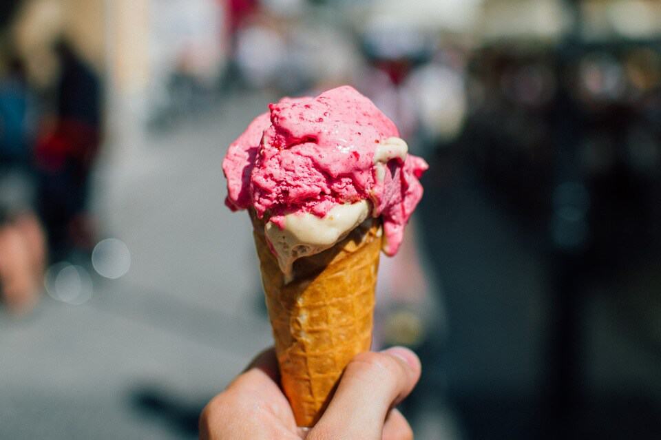 Does ice cream help sore throats? | yahoo answers