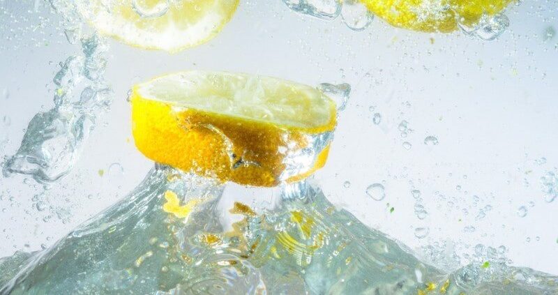 43 Amazing Health Benefits Of Lemon And Lemon Water