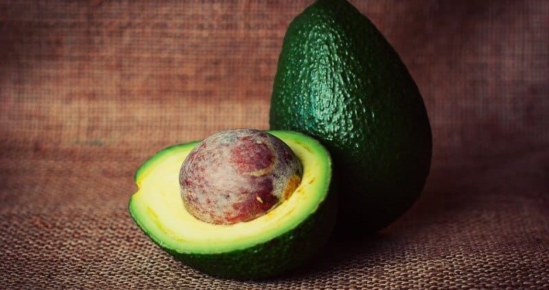 11 Health Benefits Of Avocado & Side Effects