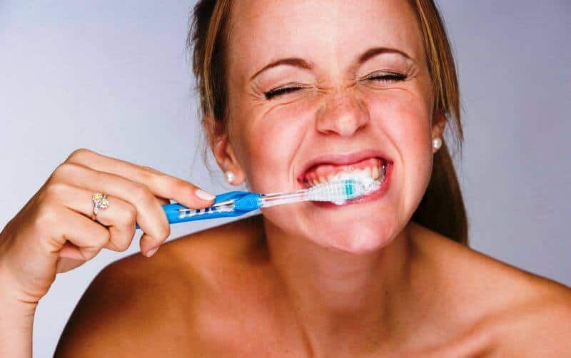 نتيجة بحث الصور عن ‪brush teeth‬‏