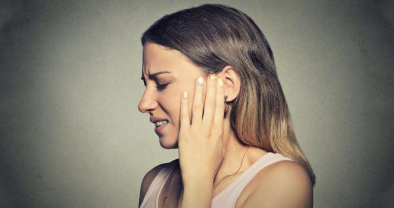 How To Naturally Get Rid of Clogged Ears