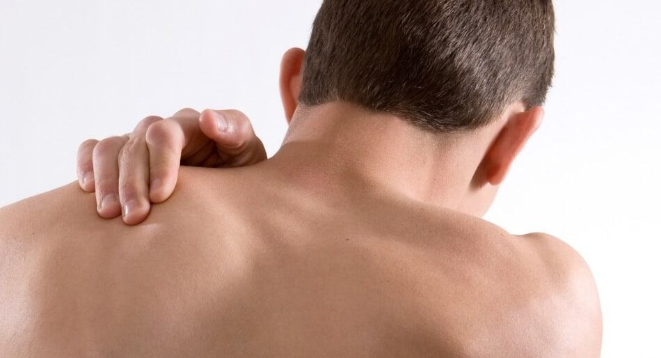 Pinched Nerve In The Shoulder Blade Cause Symptoms Treatment