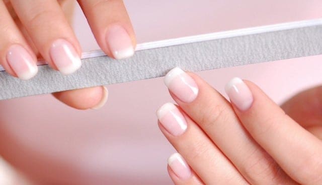How To Remove Acrylic Nails Using Nail Filers