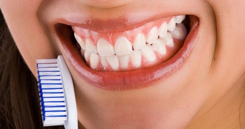 50 Proven Home Remedies To Get Rid Of Gum Ache