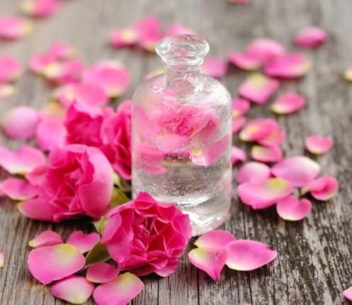 Rub with rose petals and glycerin