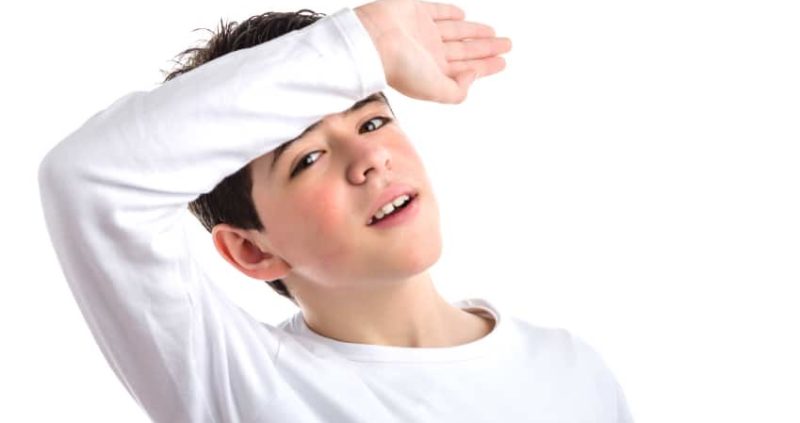 Hyperhidrosis In Children : Causes, Symptoms & Home Remedies