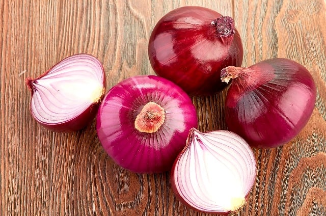 Onion for eye