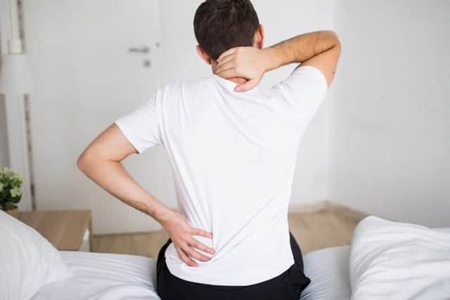 Symptoms of tailbone pain