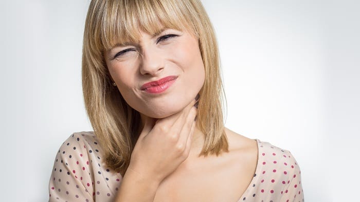 Symptoms of throat tightness