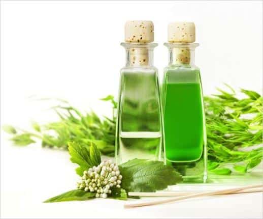 Tea tree oil for cartilage piercing infection