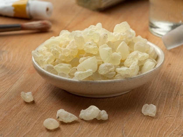 Mastagi Roomi Khane Ke ASAL Fawaid! Mastic Gum Benefits