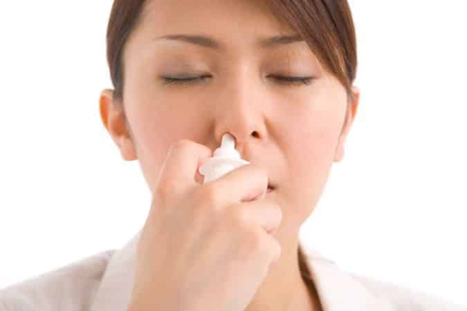 Saline spray for dry nose