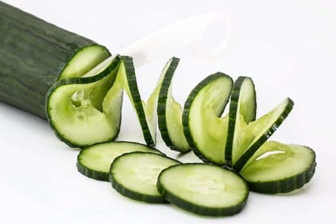 Cucumber And Turmeric For Acne Redness
