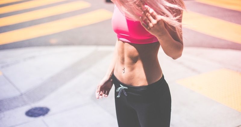 3 Insanely Easy Tips for Staying Fit When You’re Constantly on the Go