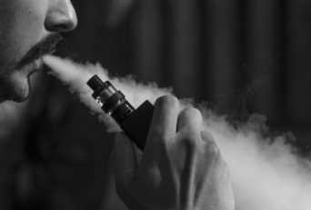How To Store HHC Vapes Properly and Effectively